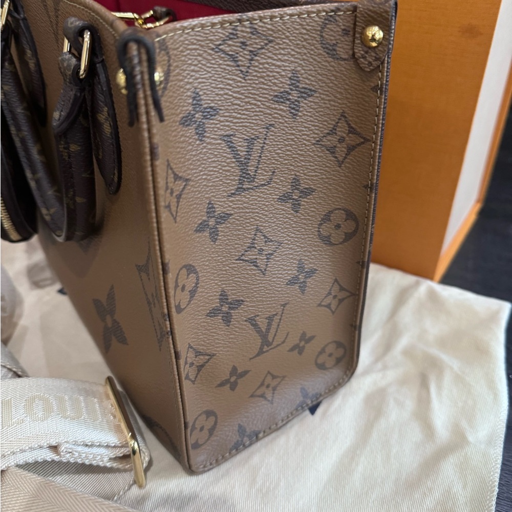 Louis Vuitton On The Go PM - Picture 5 of 15